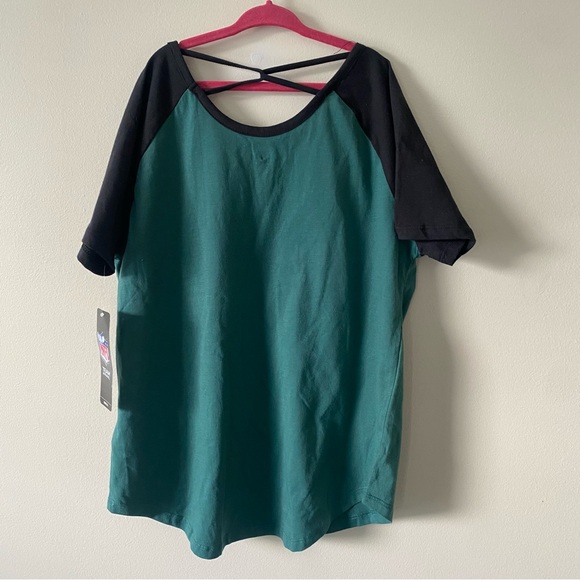 NFL Philadelphia Eagles Girls T-Shirt, Sz L (14) - Picture 3 of 4